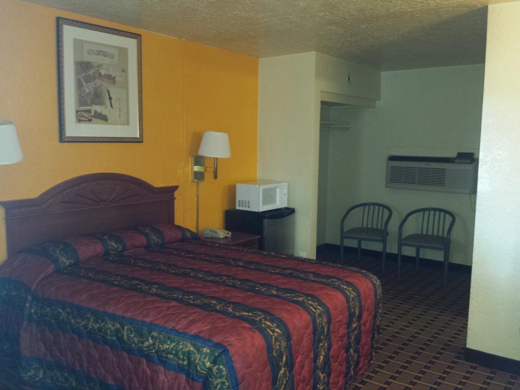 Encore Motel Farmington Exteriör bild
