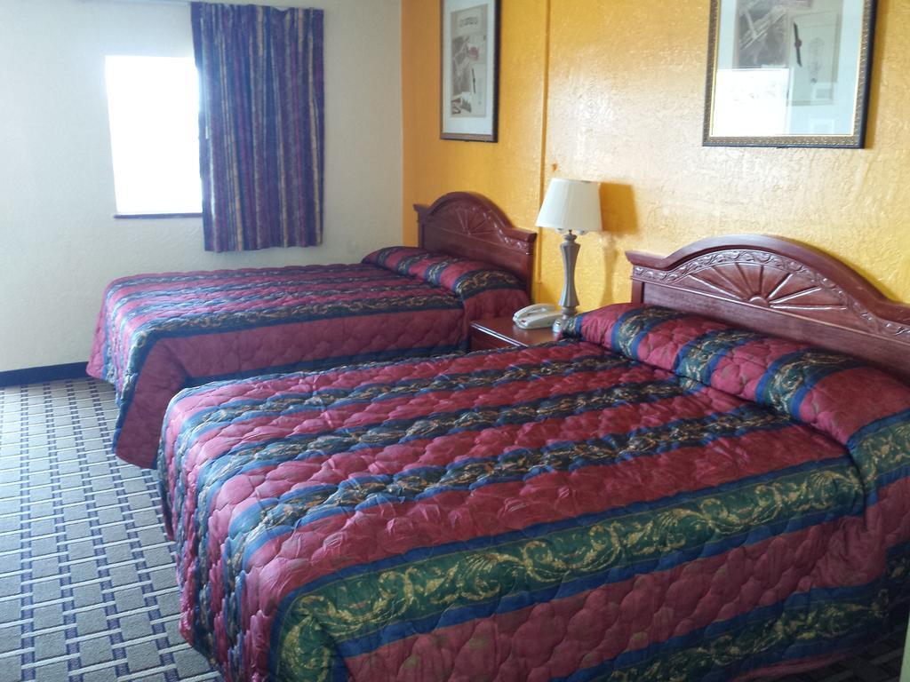 Encore Motel Farmington Rum bild